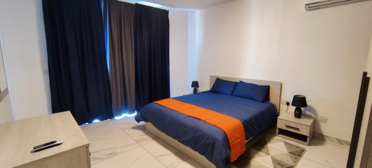 Blu-M Central Qormi Exterior foto